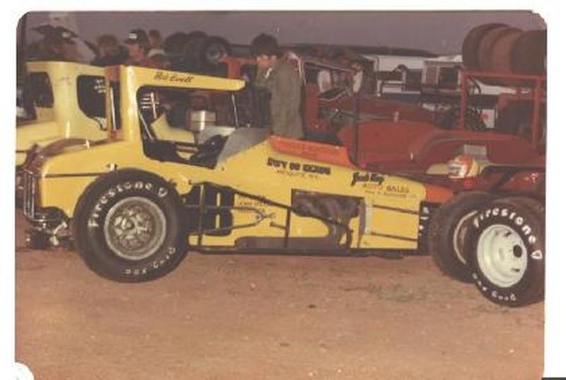 Bob Ewell's yellow Stanton.